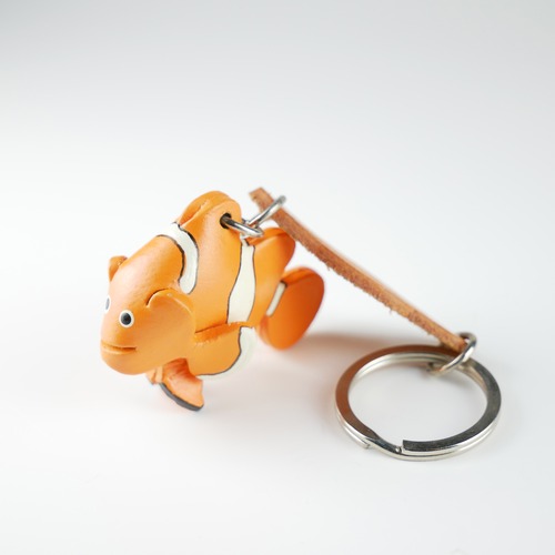 クマノミ レザーキーホルダー