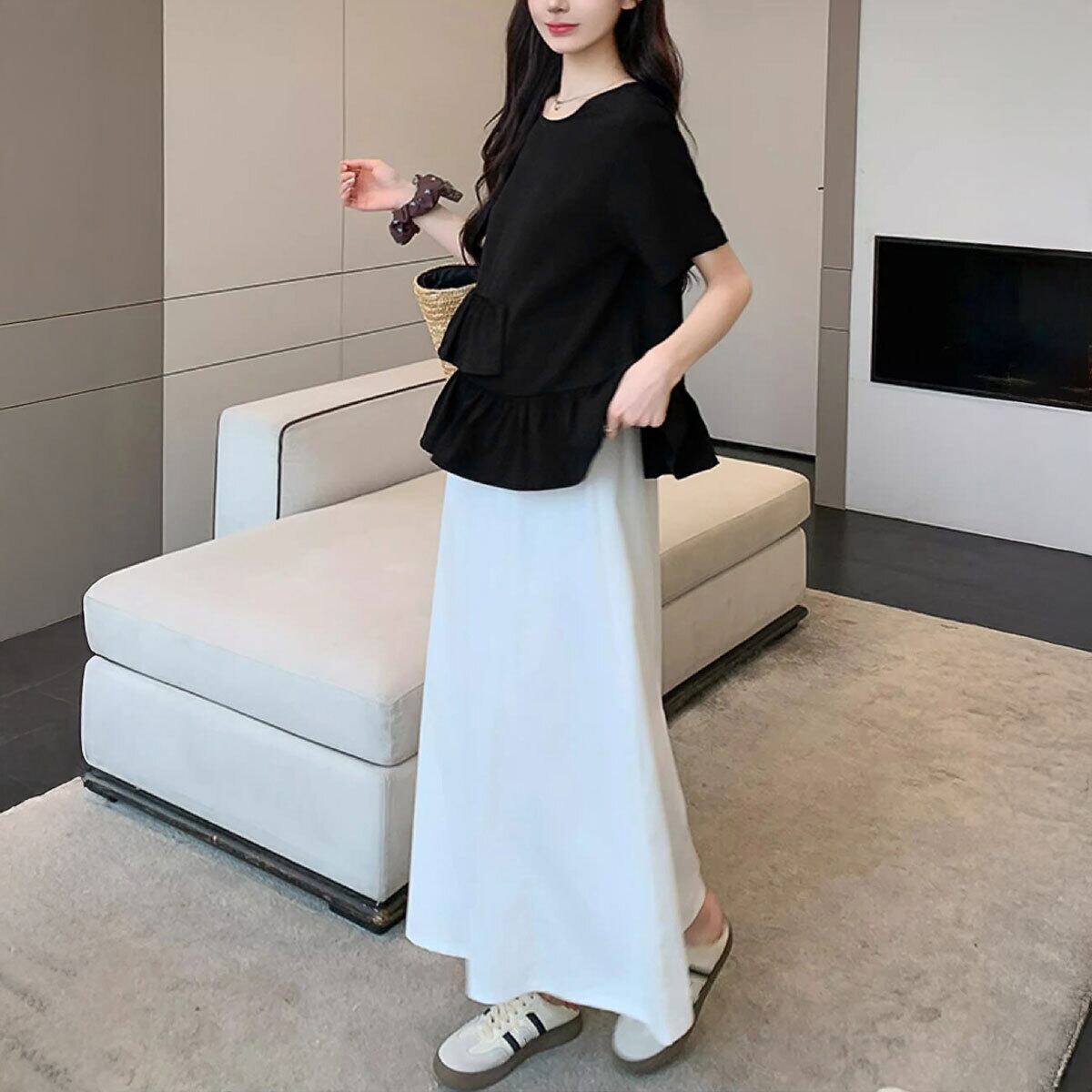 Tシャツ 半袖 レディース 春夏秋 韓国 フリルTシャツ きれいめ 大人 かわいい おしゃれ ペプラム アシンメトリー 裾フレア 大人可愛い 大人女子