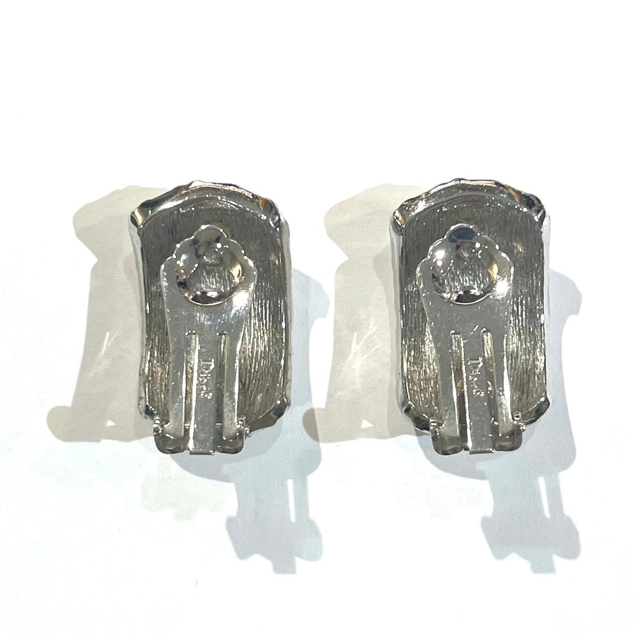 Christian Dior 】2150 VINTAGE Dior ロゴイヤリング クリスチャン