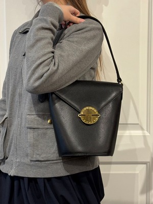 GIVENCHY / vintage black leather shoulder bag.