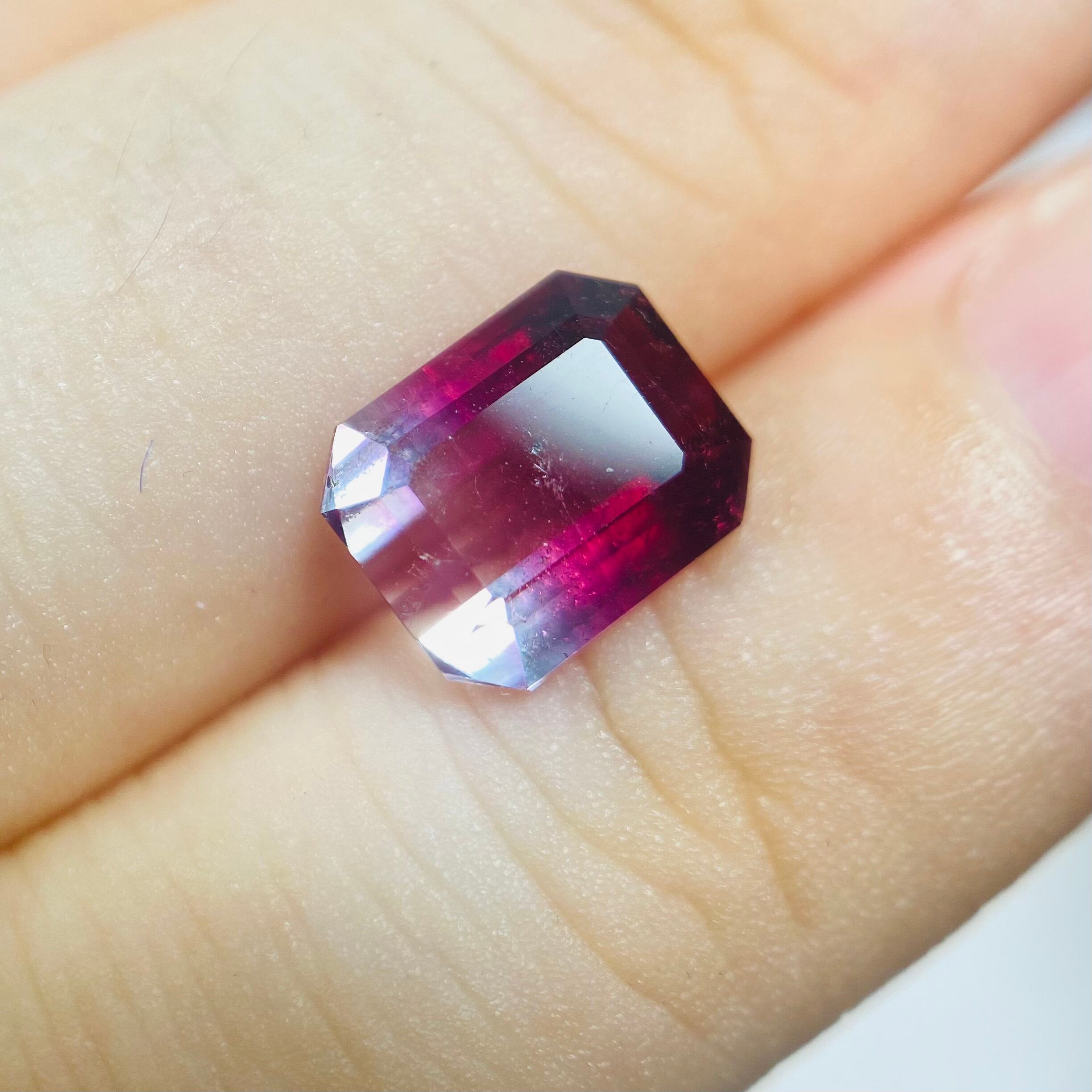 縁起良さげなレアバイカラートルマリン