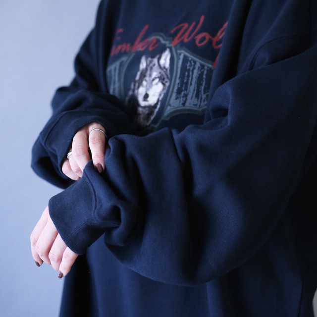 "狼×刺繍" super over silhouette black mode sweat