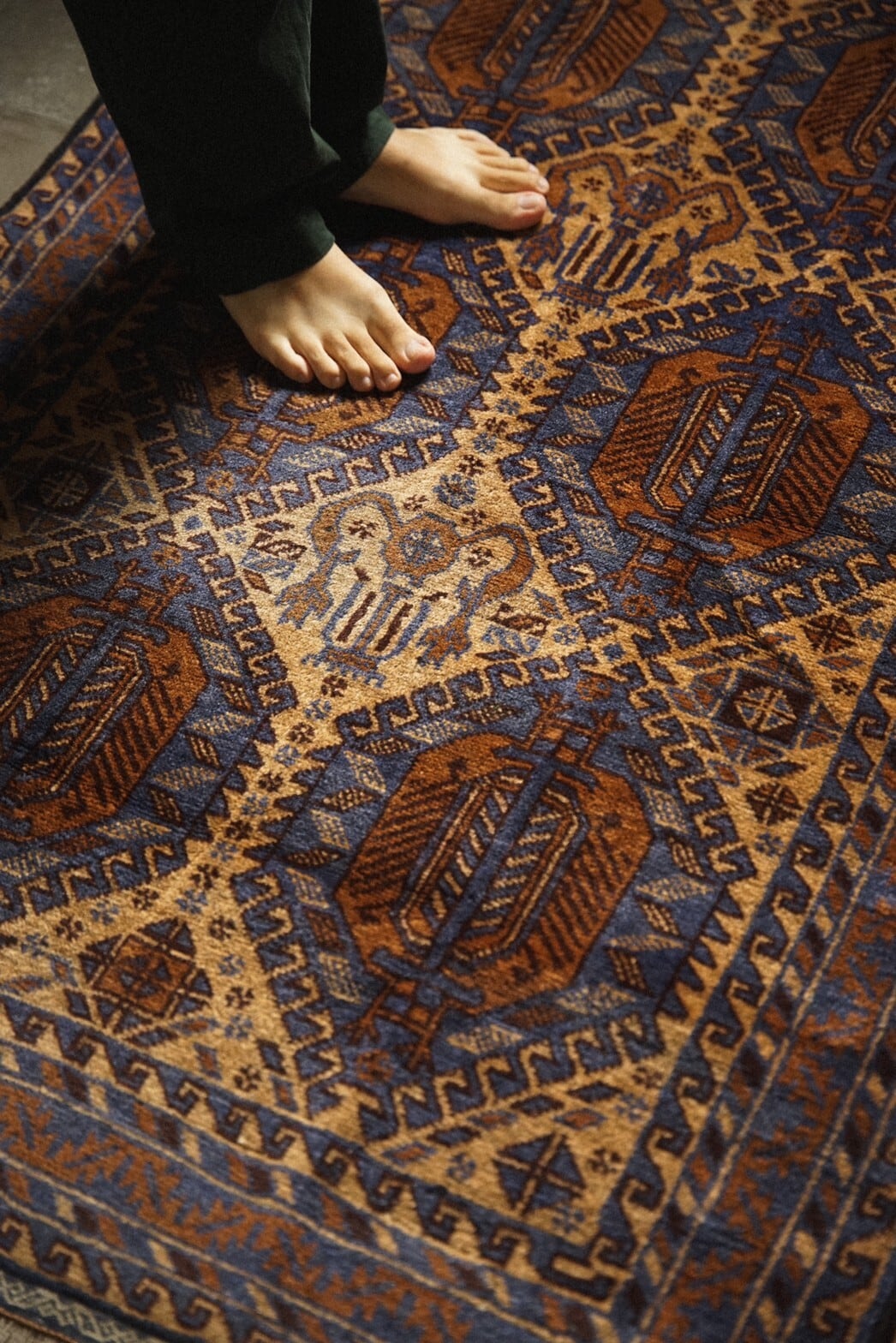 848 -Vintage Baluch rug