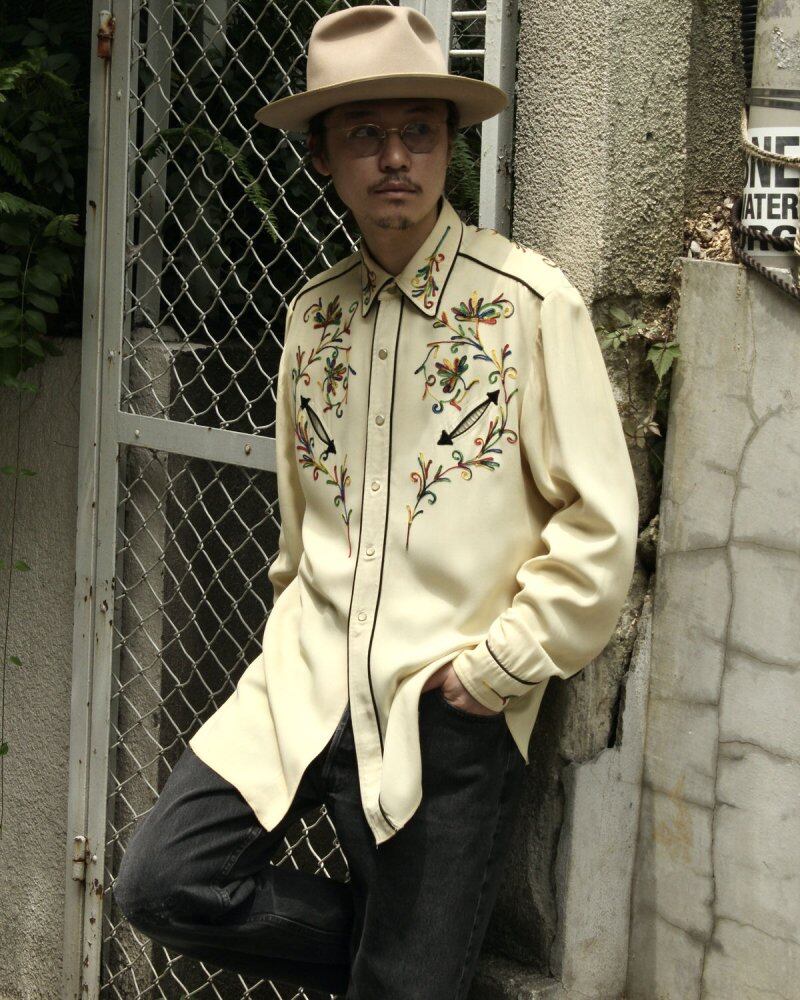 Vintage Rayon Gabardine Western Shirt [CALIFORNIA RUNCHWEAR INC H 
