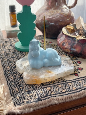 incense horse