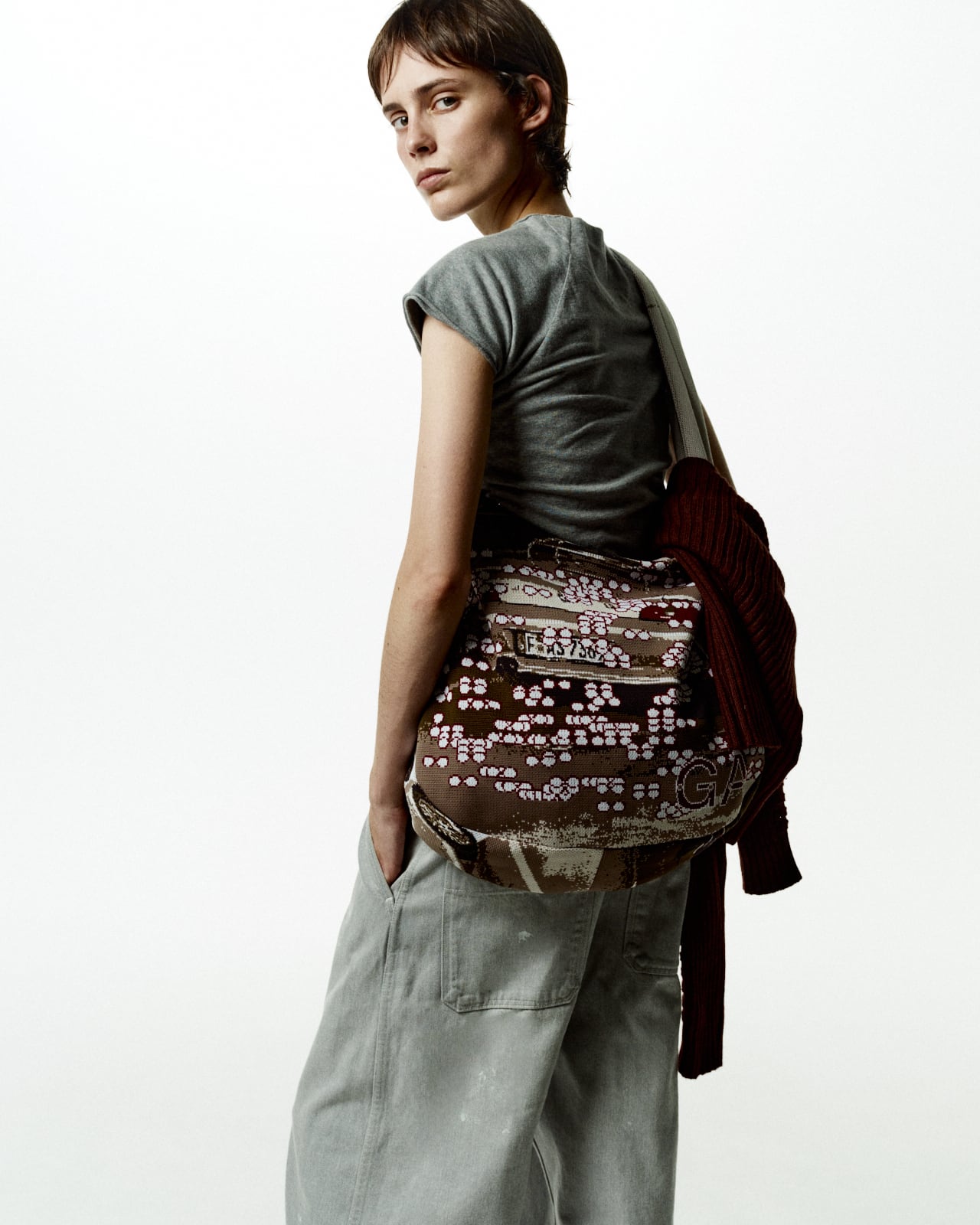 ANSELM | GADID ANONIEM 