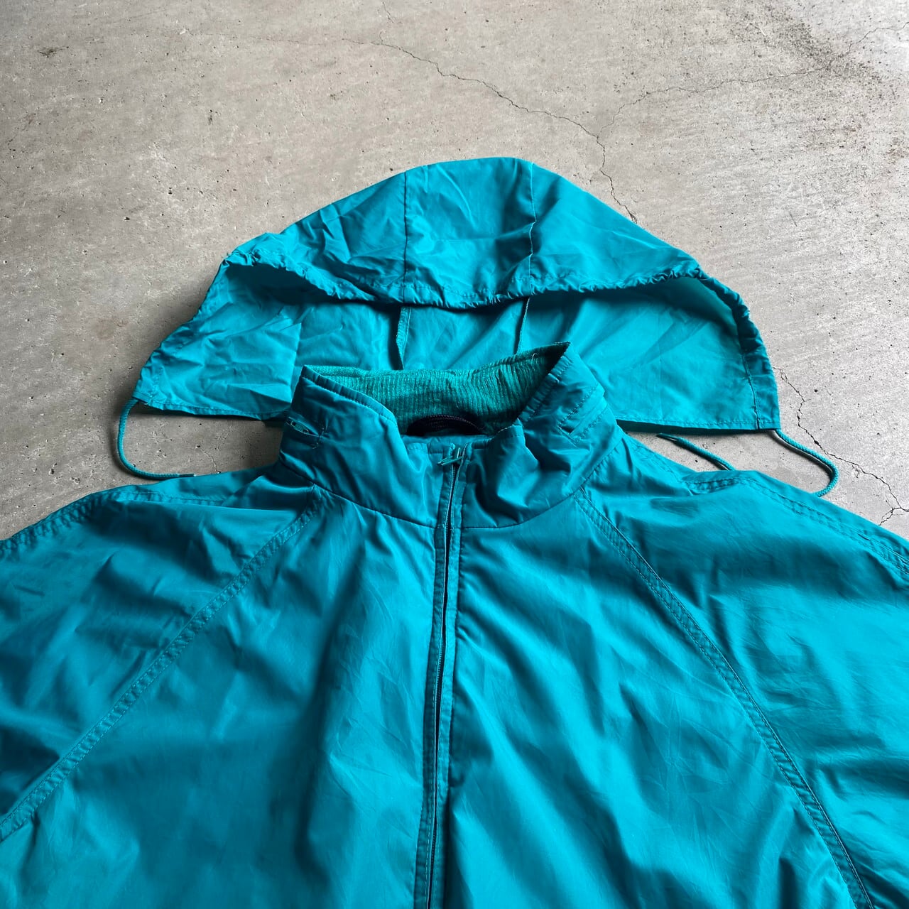 80年代 Eddie Bauer エディーバウアー ハイネック ナイロン