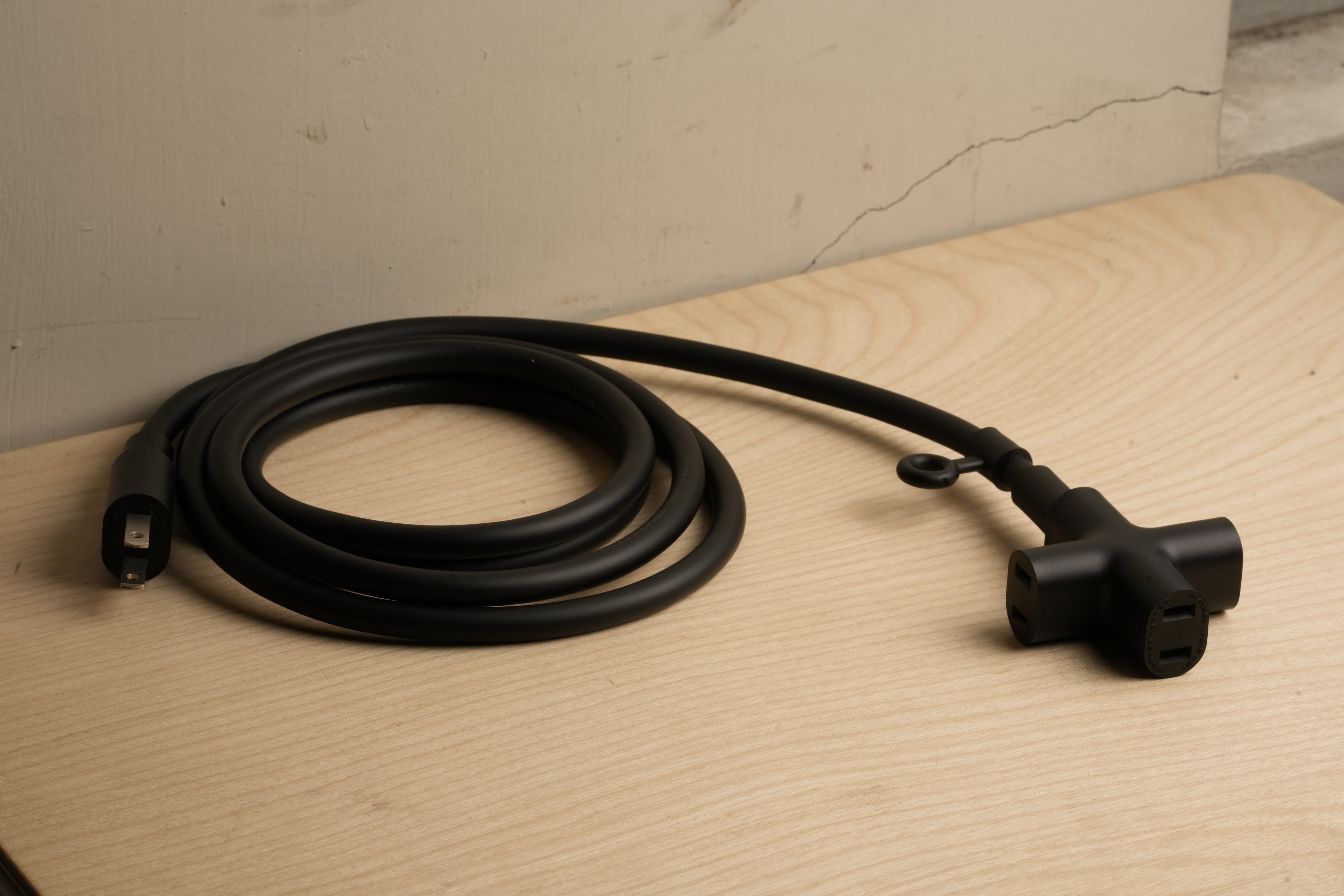 Extension Cord [Cross 5.0m] | docketstore