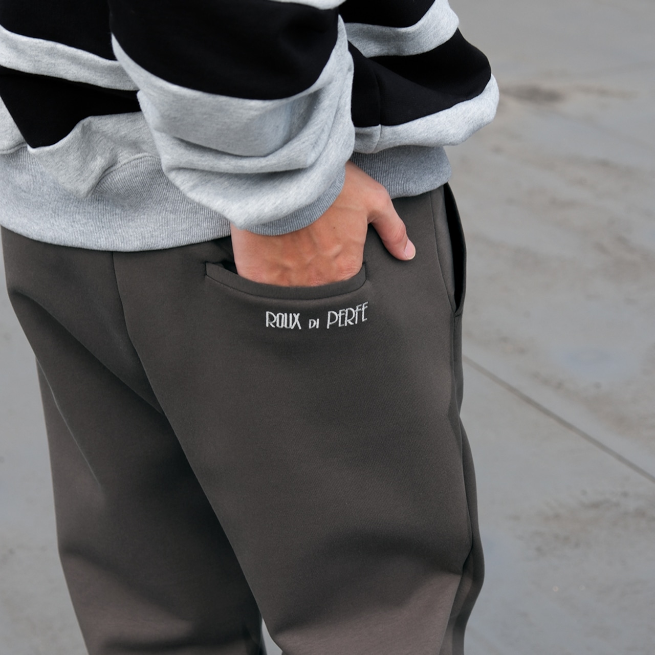 ダンボールニットイージーパンツ