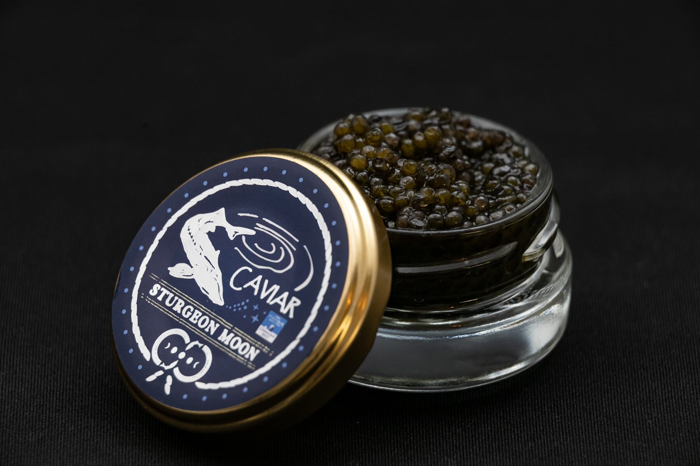 STURGEON MOON CAVIAR 30g×12個 桐箱入り
