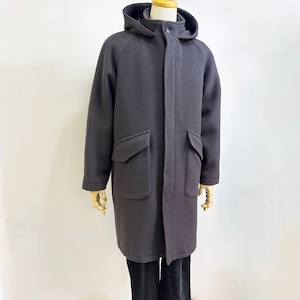 COMM.ARCH.  コム・アーチ　　MENS. GEELONG LAMB'S HOODED COAT　ジロンラムフード付きコート  -MUD CLAY-