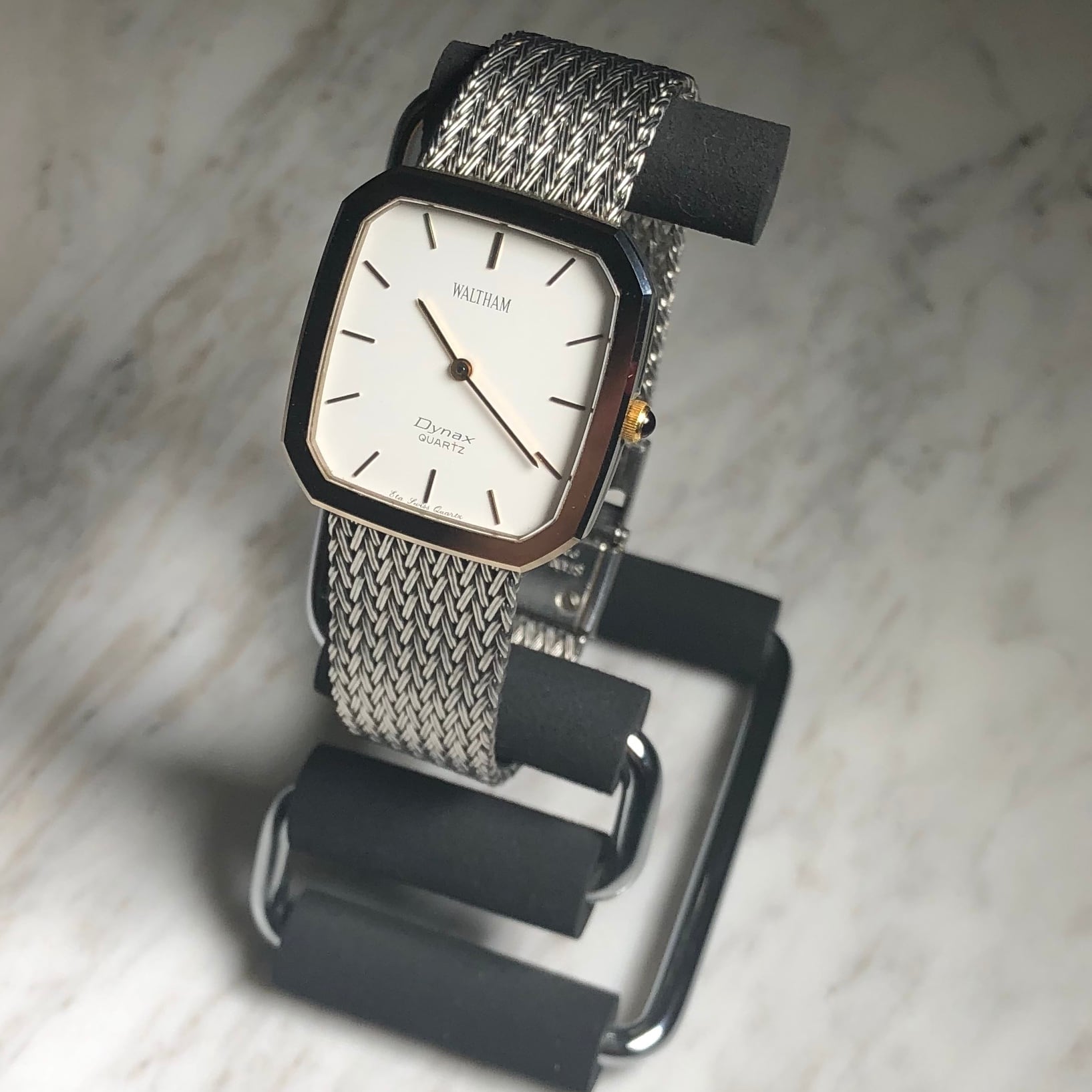 vintage WALTHAM square quartz watch 