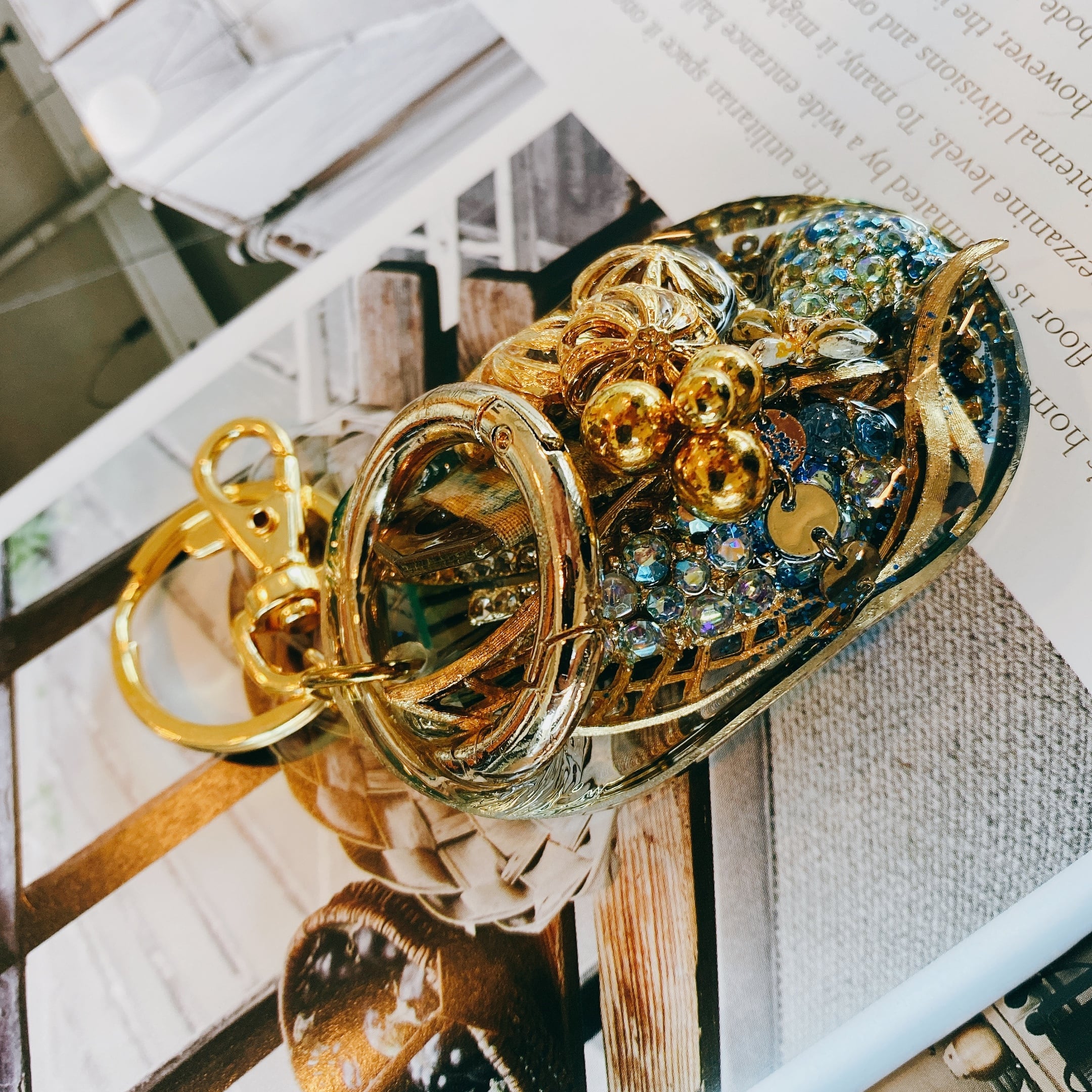 アメリカン鍵のオリジナルキーホルダー(オーロラグラデーション) | PAY ID