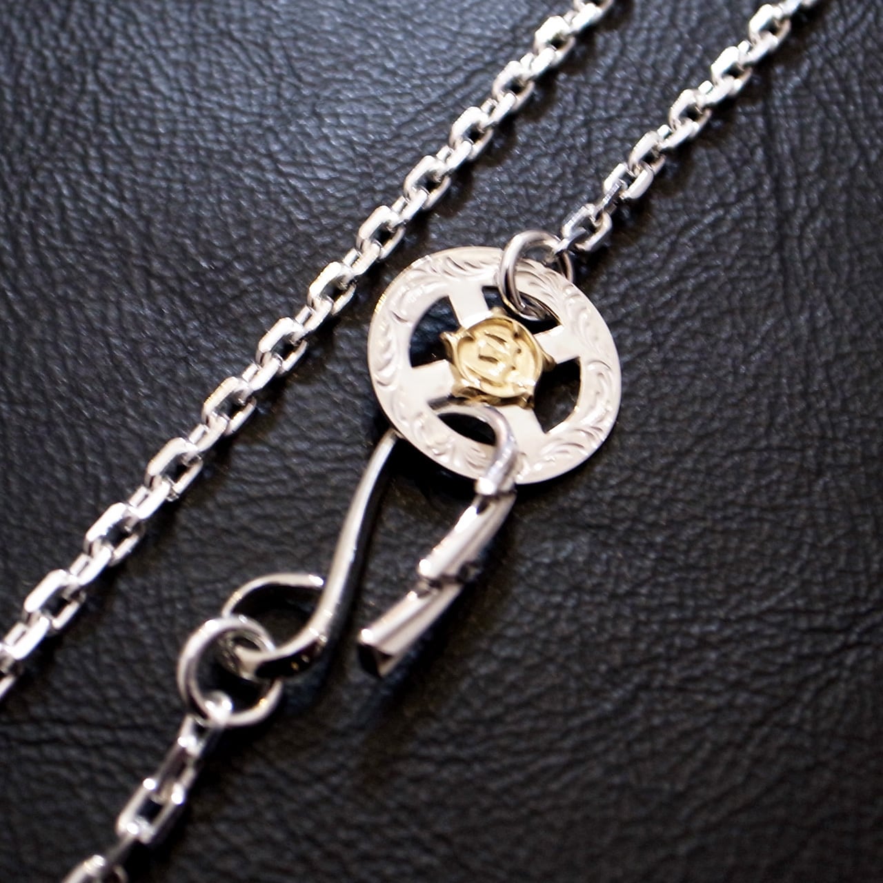 TARO WASHIMI : THUNDER HOOK MEDICINE WHEEL CHAIN K 50 - ARABESQUE