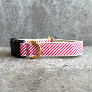 首輪 diagonal stripes pink