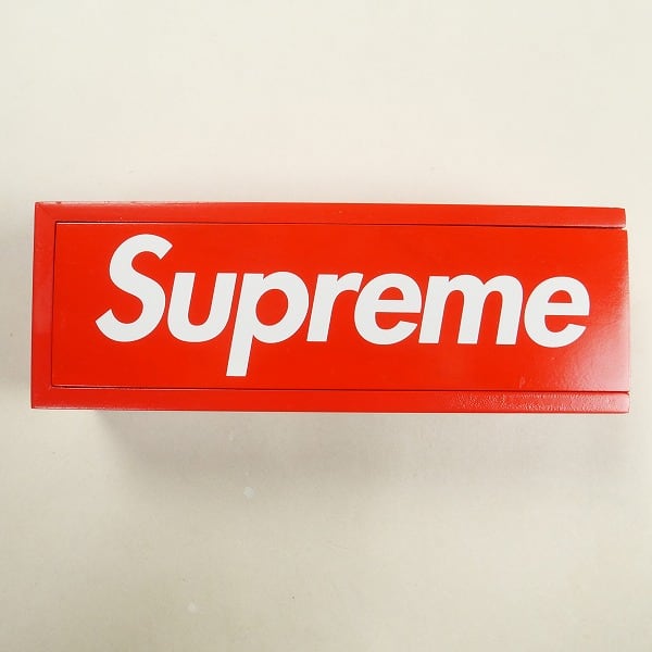 Supreme ドミノ