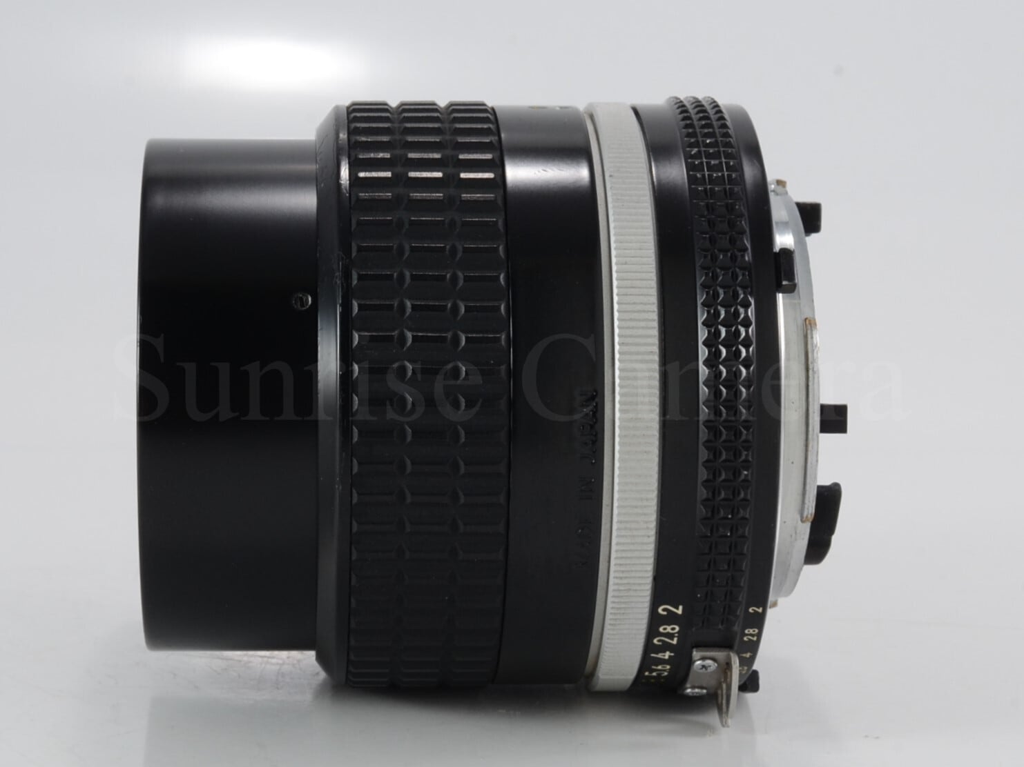Nikon Ai-s Nikkor 85mm F2 ニコン（60388） | サンライズカメラ