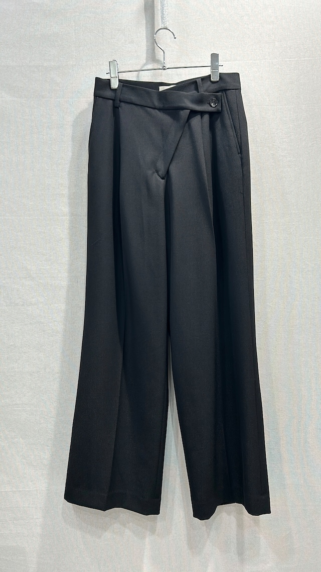 【TODAYFUL】Asymmetry Twill Trousers / Black（要お問い合わせ）