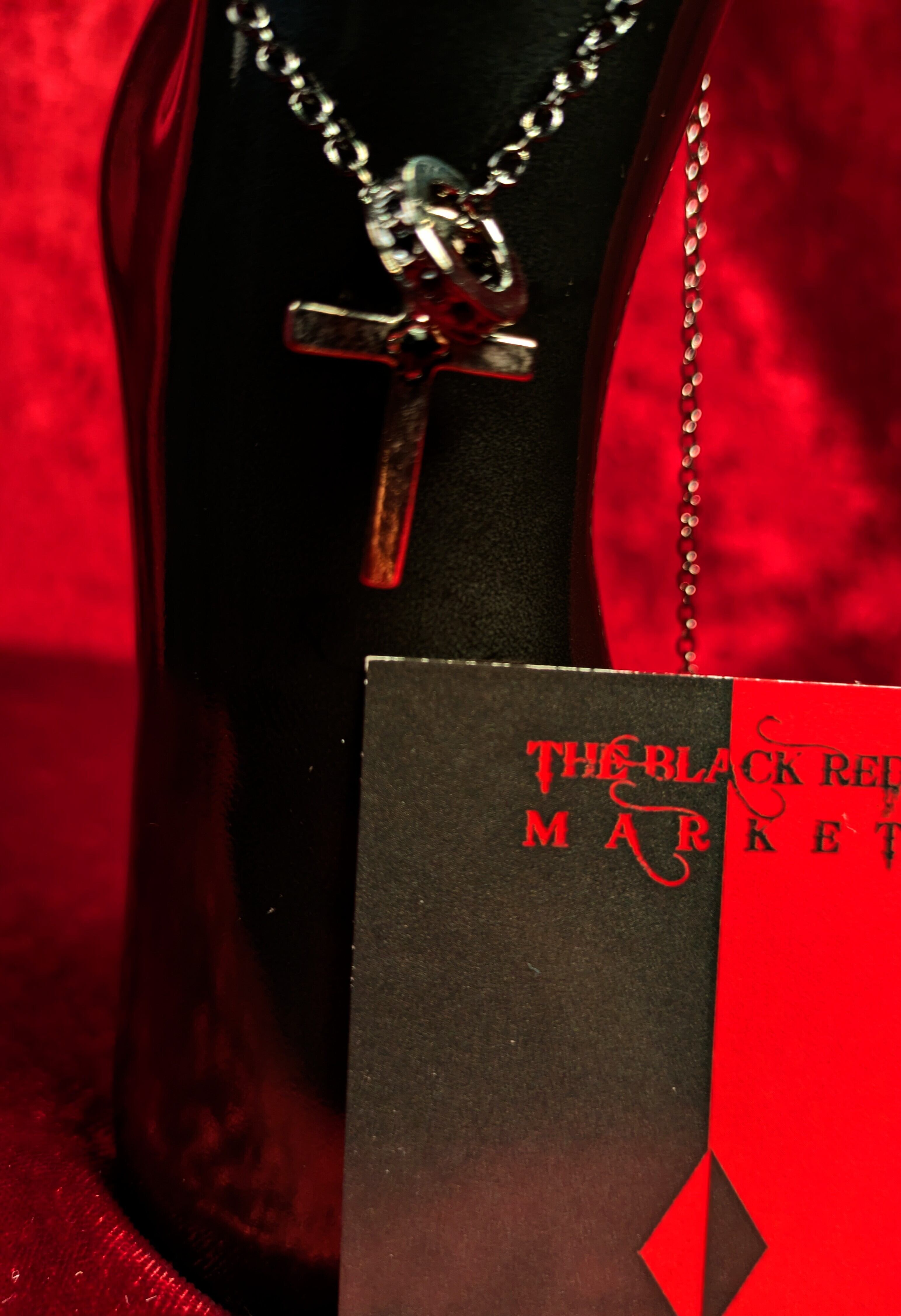 No.100】 シンプルクロスネックレス-Black | THE BLACK RED MARKET