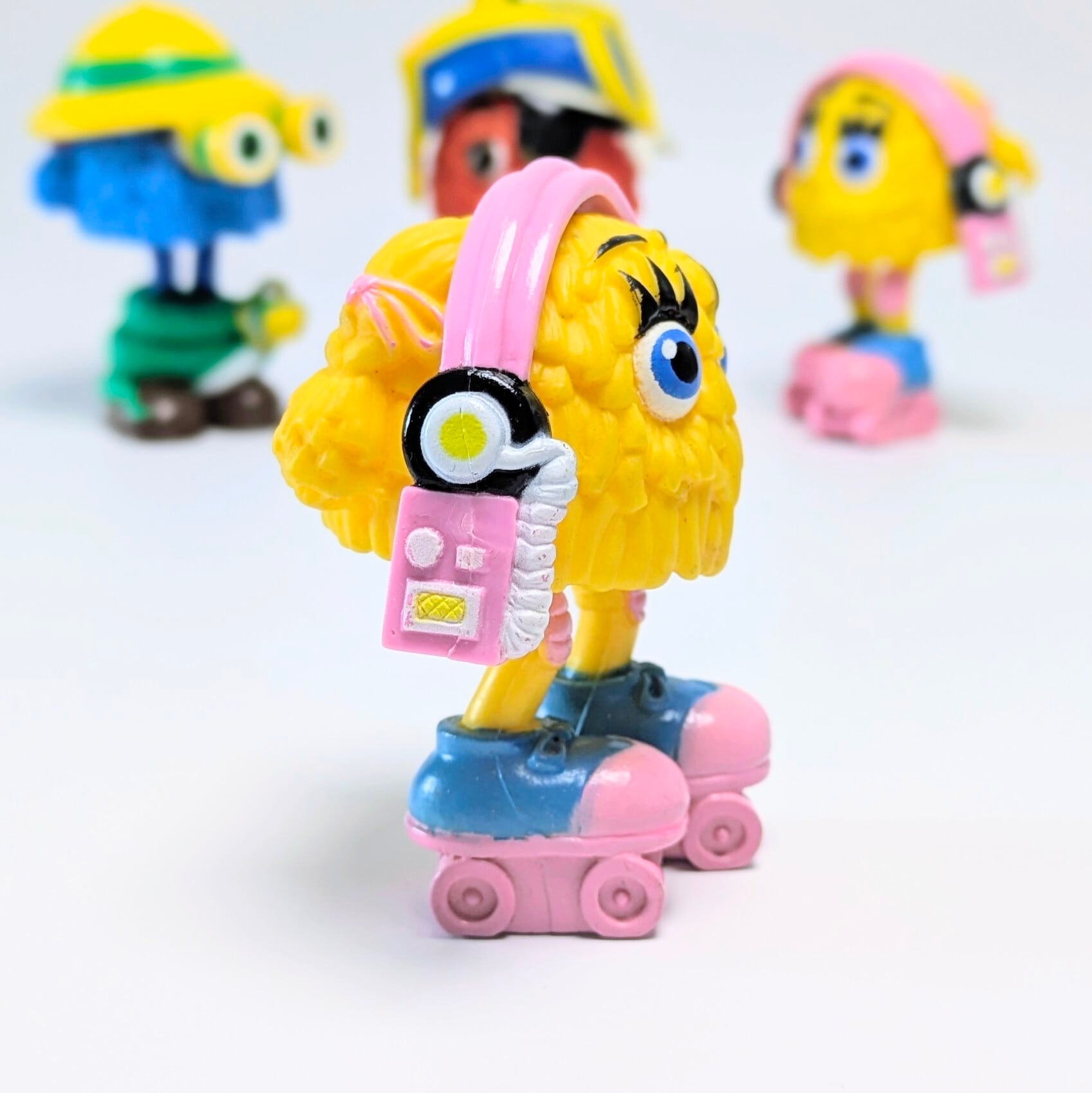 ☆VINTAGE 1989☆【 McDonald's / マクドナルド 】1989 McDonald's Happy Meal Toy "Funny Fry Friends" 『 Rollin' Rocker(ローラースケート) 』Happy Meal Toy / ミールトイ / フライキッズ / フライガイ / フライガール 〚アメリカン雑貨 アメトイ〛