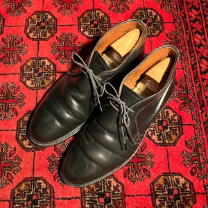 .ALDEN×UNITED ARROWS CORDVAN LEATHER PLANE TOE CHUKKA BOOTS/オールデン×ユナイテッドアローズコードヴァンレザープレーントゥチャッカブーツ 2000000068381