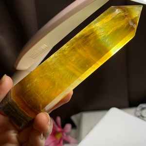 6.色合いが綺麗✩イエロー×ブラウンフローライトポイント