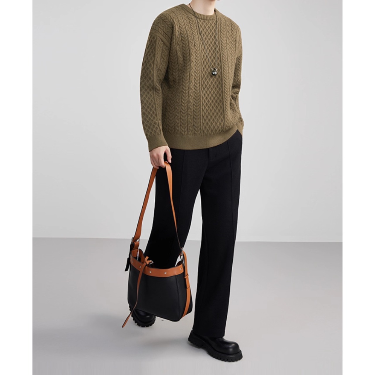 ケーブル編み クルーネック長袖セーター af0341