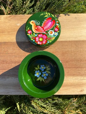 ペトリキウカ塗り　木製小物入れ・ジュエリーボックス（ティモシェンコ作）ウクライナ製