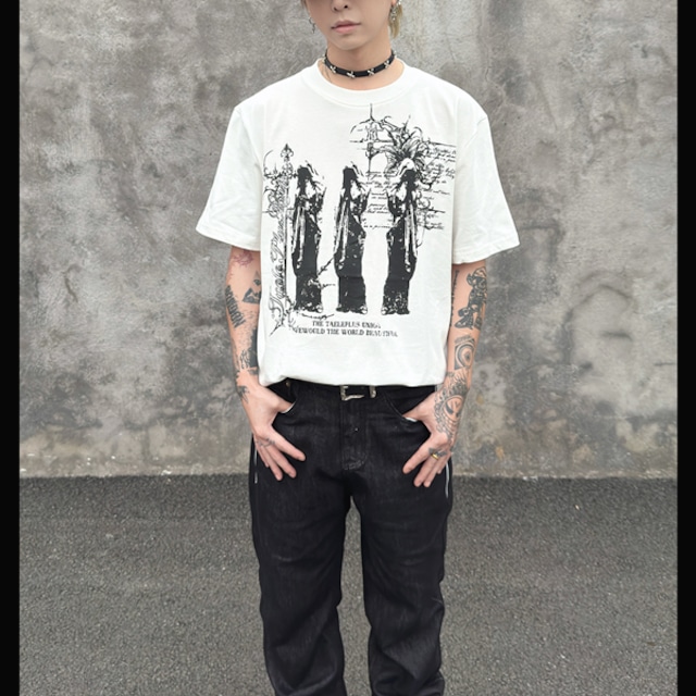ゴシッククロスグラフィックショートスリーブTシャツ（2カラーあり）（ruf_03136）