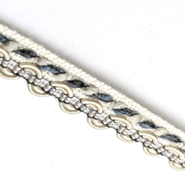 パリのアンティークトリム９　L6100