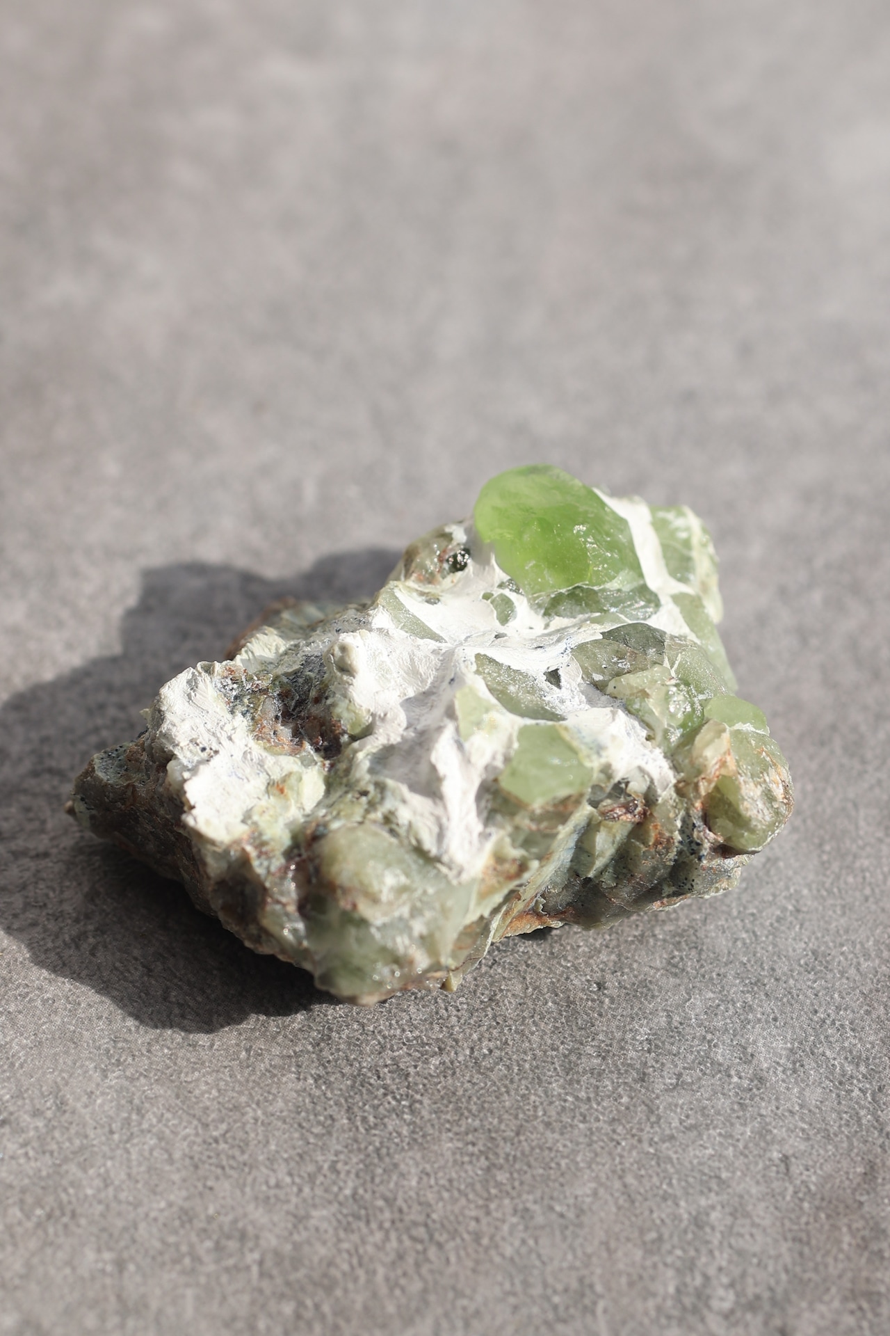 ペリドット「光の若葉」Peridot|天然石 原石 鉱物 パワーストーン | PD-A-002