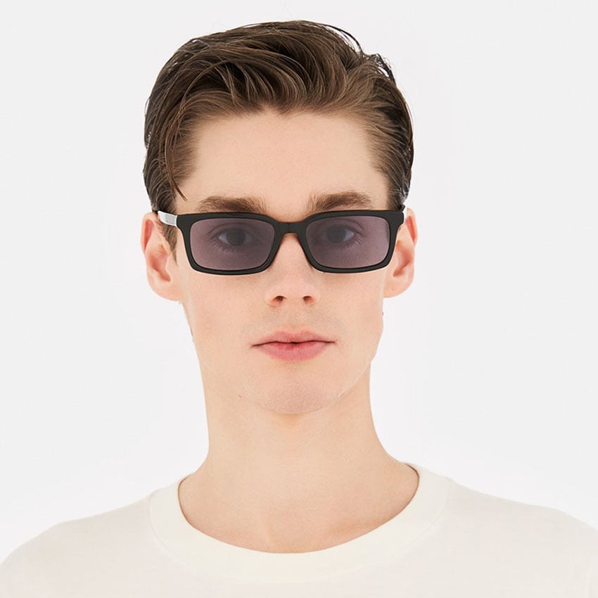 MM6 Maison Margiela ブラック サングラス MM6 Maison Margiela / Lunettes5 / Noir Black Azure / IF5 ブラック