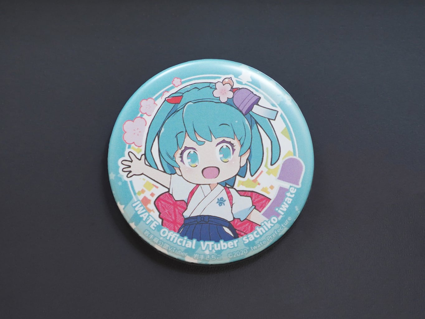 原神 塵世華章シリーズ キャラ缶バッジ アルベド | Pay ID