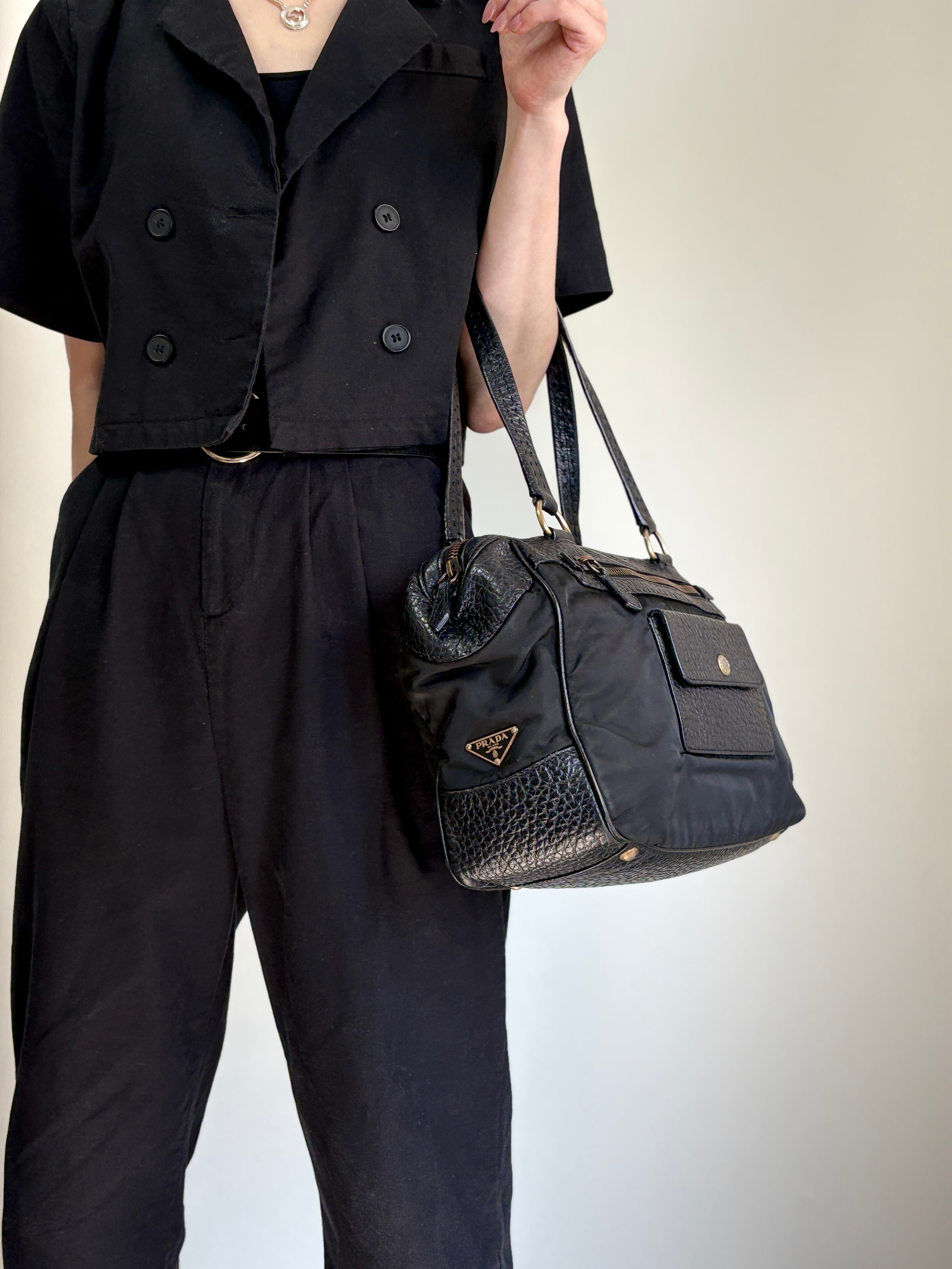 PRADA プラダ トートバッグ ブラック トライアングルロゴ フロントポケット ナイロン レザー vintage ヴィンテージ オールド 8vzd5r