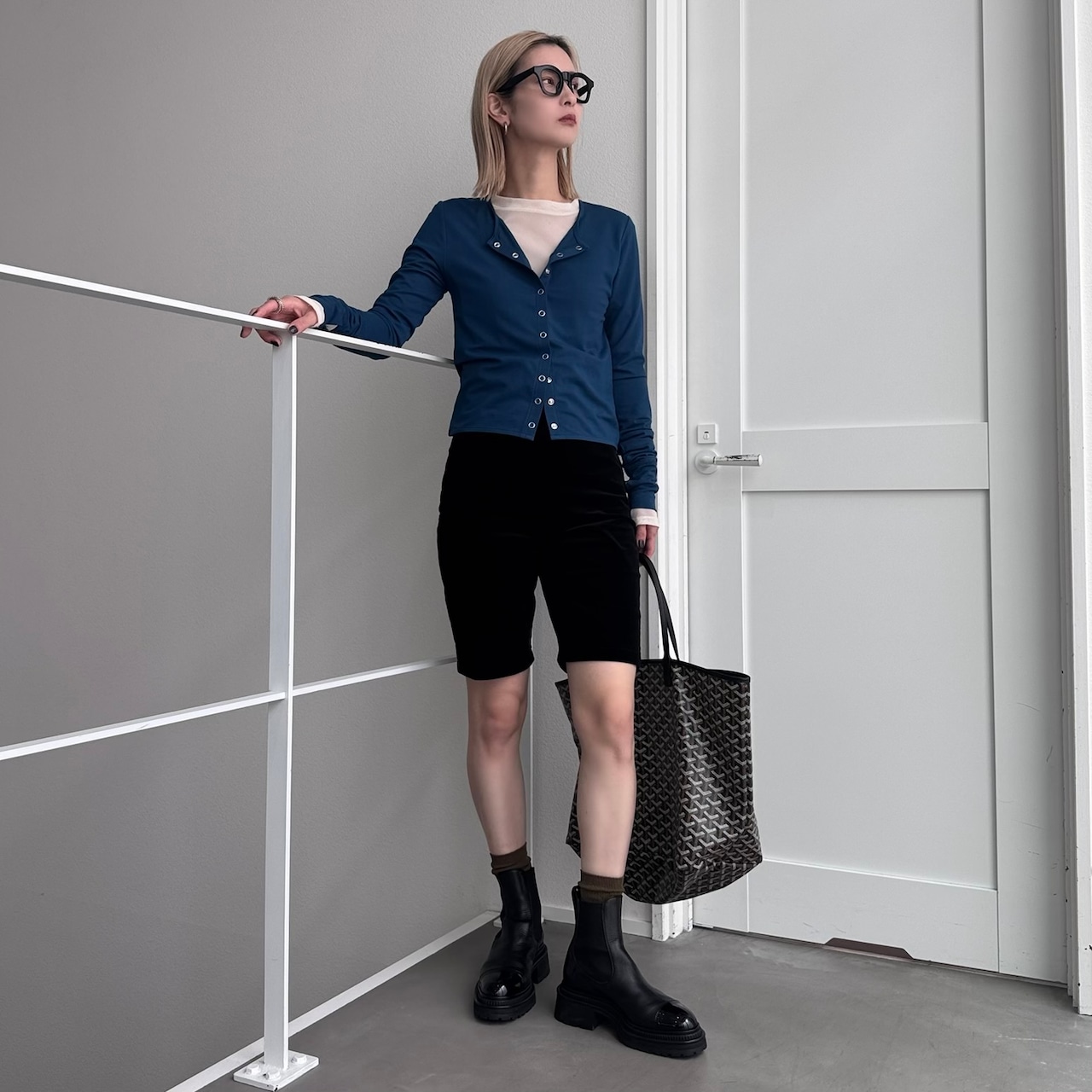 指穴クルーネックスナップボタンCD/ブルー