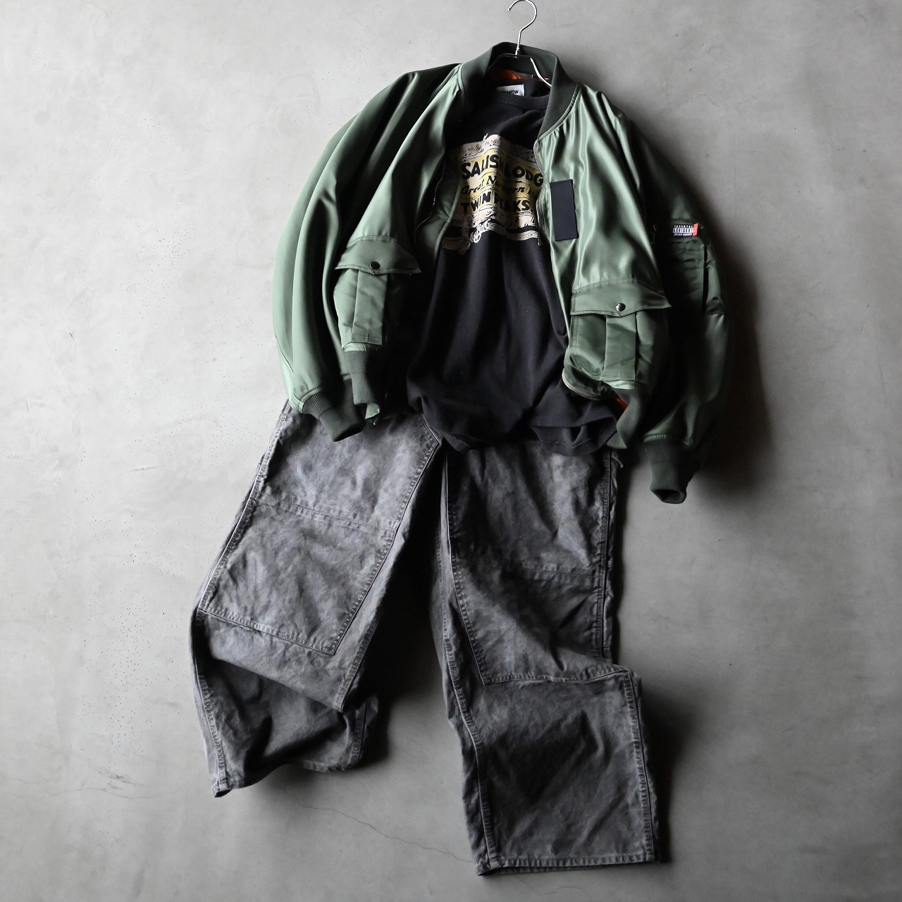 BOWWOW / SALISH LODGE TEE AGED