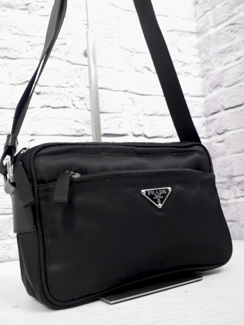 ◆PRADA プラダ ユニセックス ナイロンxレザー切替 クロスボディ ショルダー バッグ カメラ バッグ 黒◆ クロスボディ仕様の定番モデル♪