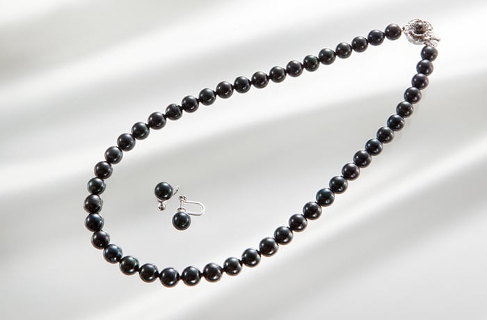 黒染真珠ネックレス&イヤリングセット