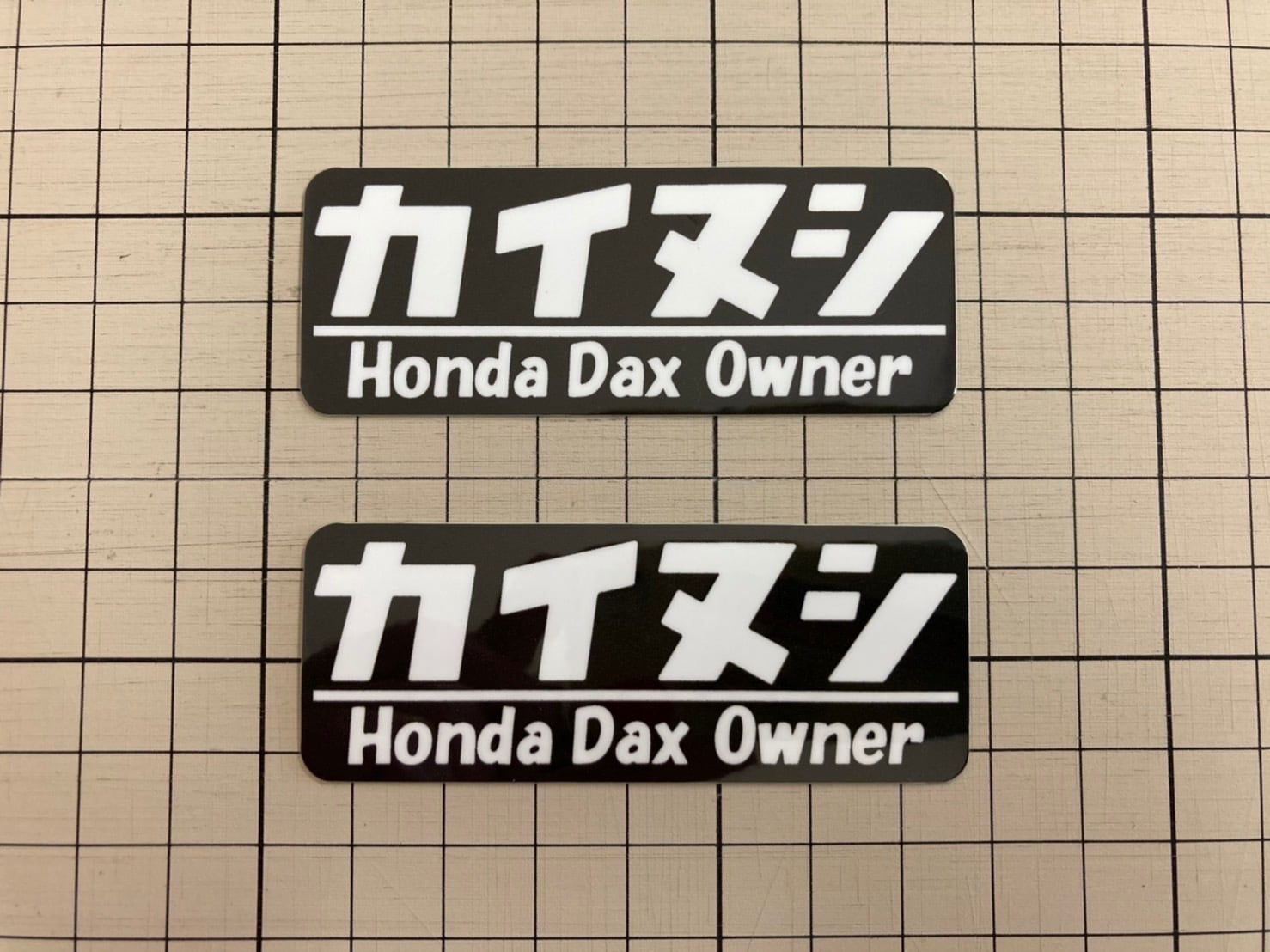 新作！カイヌシステッカー 黒 2枚入り Dax ダックス | cubnushi_works