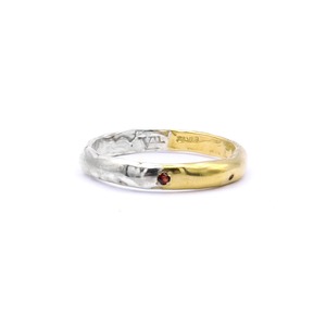 "wave series" basic S ring with color stone - half color (silver&gold)