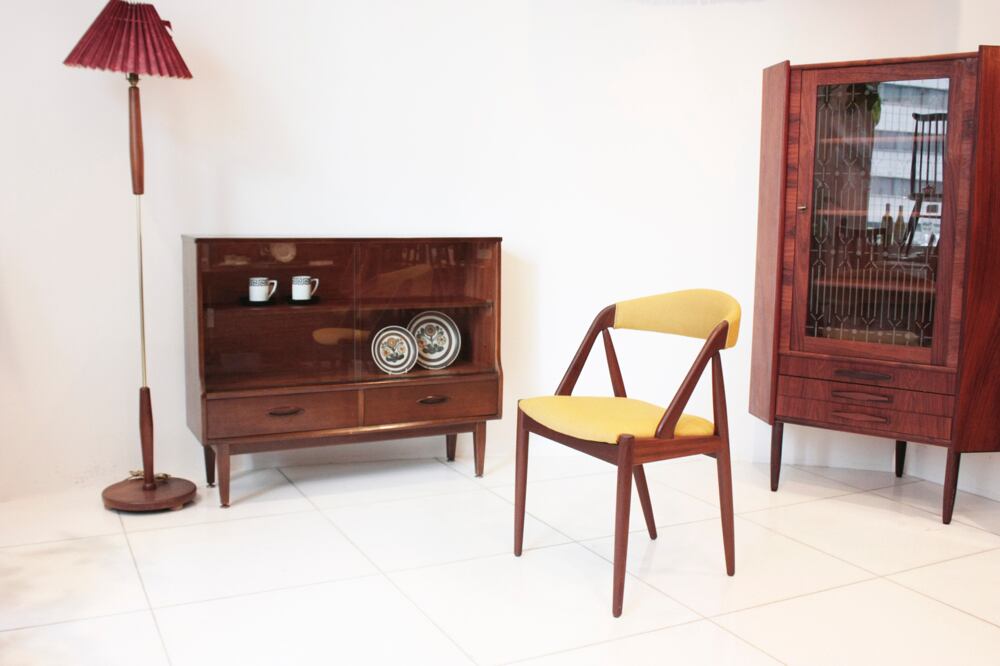 イギリスヴィンテージ ガラスキャビネット1 | 北欧.Style＋1 ANTIKAと