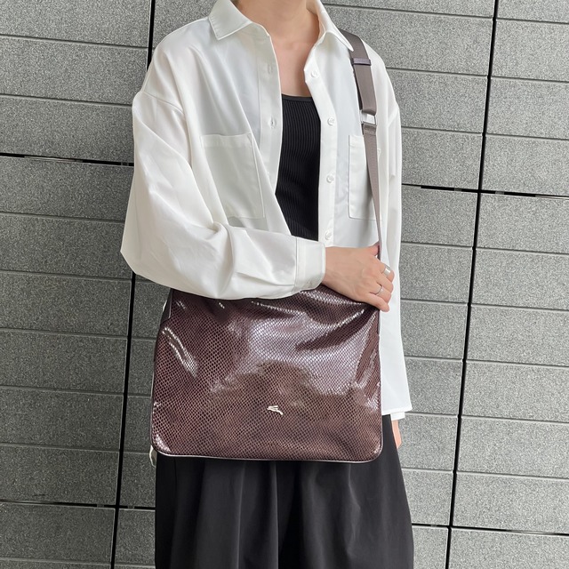【30%OFF】薄マチショルダーバッグ IHN-1623T(505650) こげ茶【2025 SUMMER SALE】