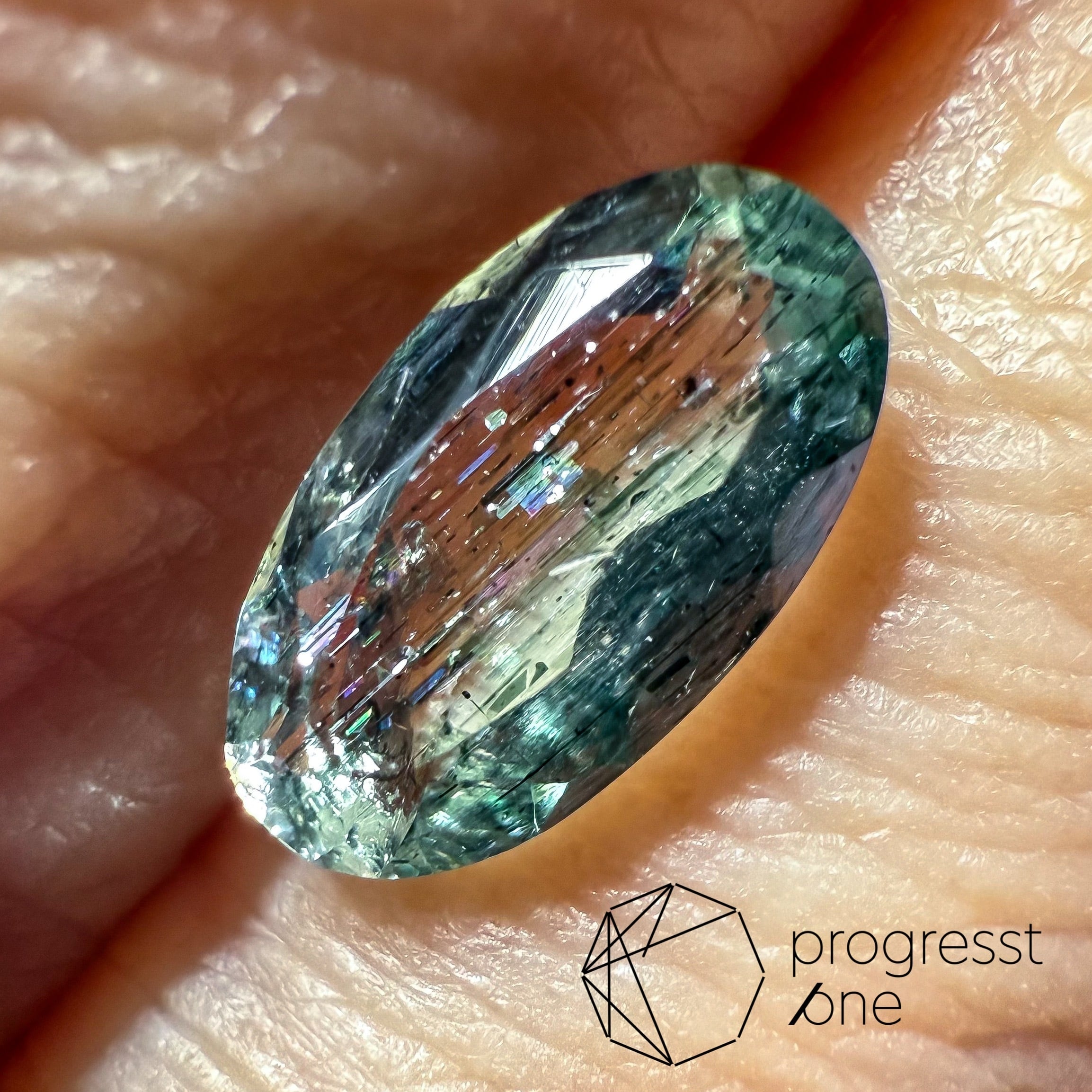 ルチルイングリーンベリル1.04ct | progresstone