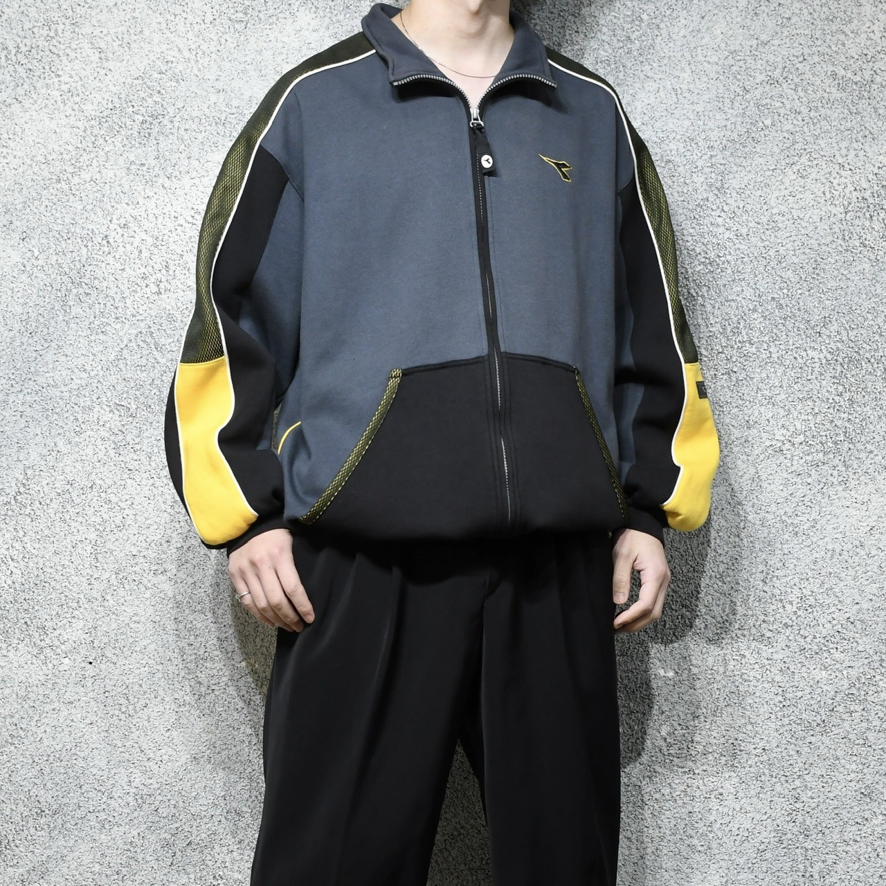 switching design track jacket