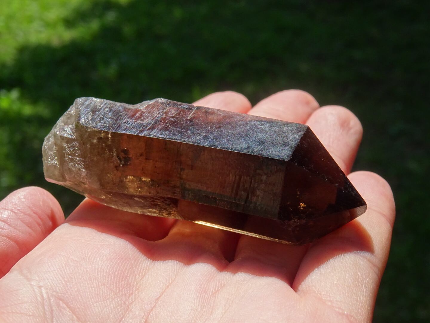 フランスモンブラン産スモーキークォーツ、Deep Brown | 虹石屋