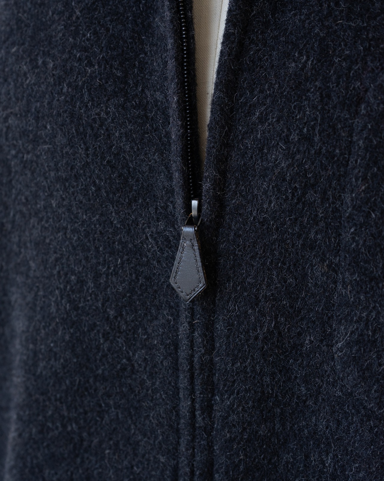 〈Hermès by martin margiela〉100% Alpaca bluson