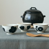 Monotone Flower Rice Bowl