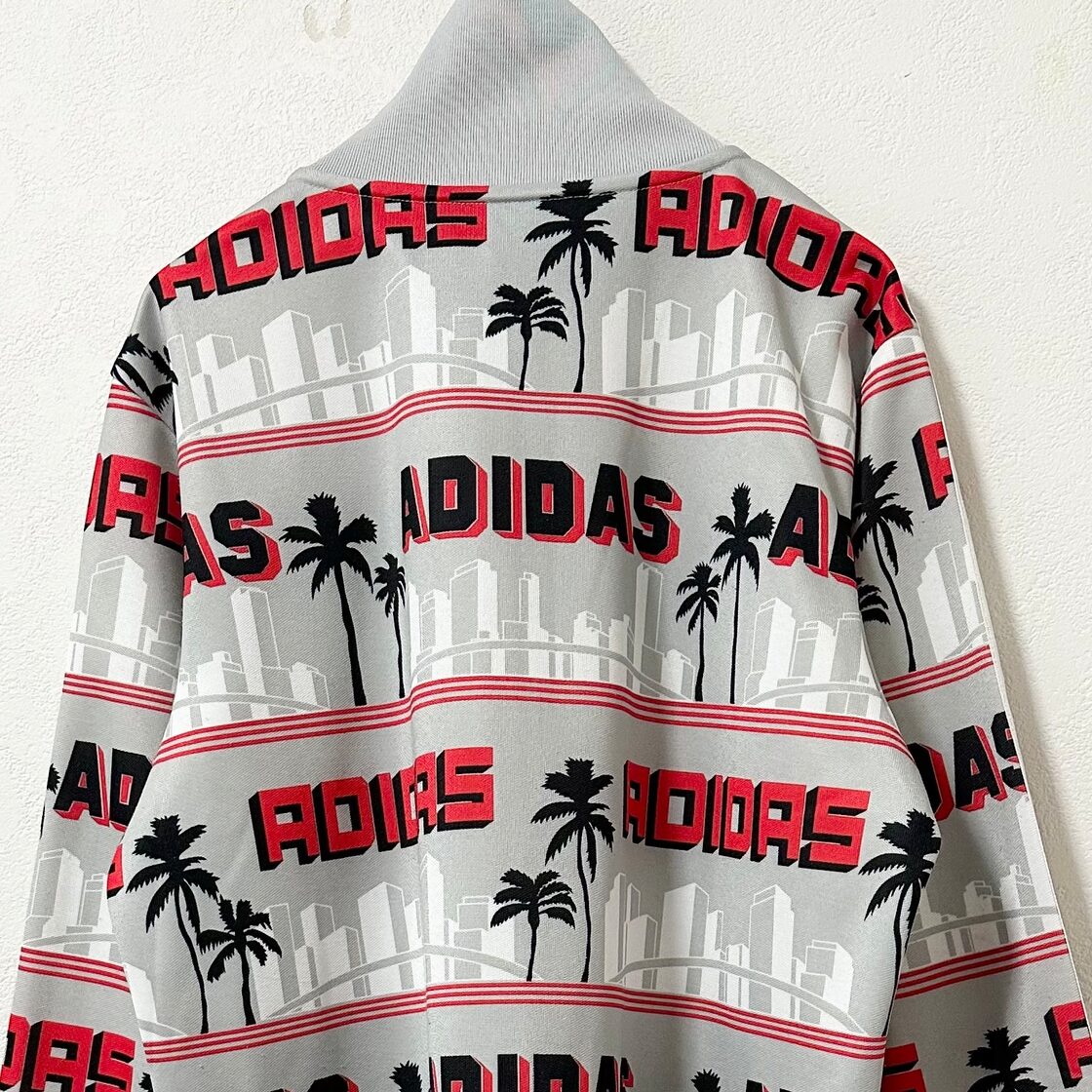 美品☆adidas×NIGO☆アディダス×ニゴ☆セットアップ☆ジャージ☆総柄 