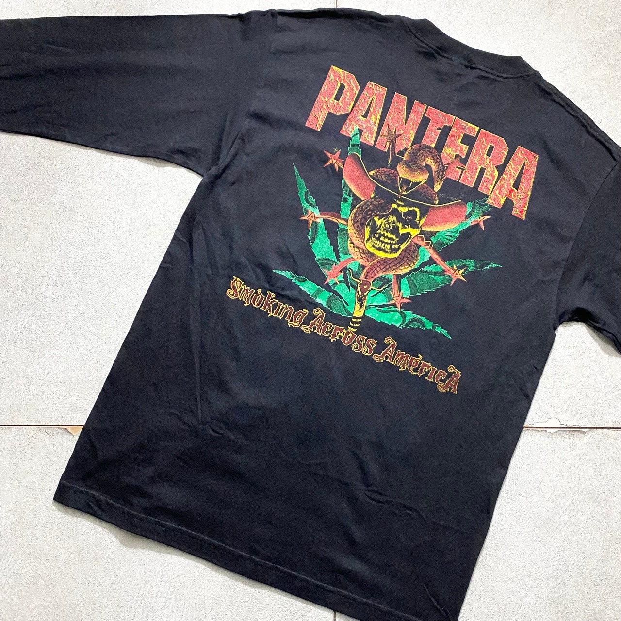 vintage 1990’s PANTERA long sleeves music tee “smoking across America”