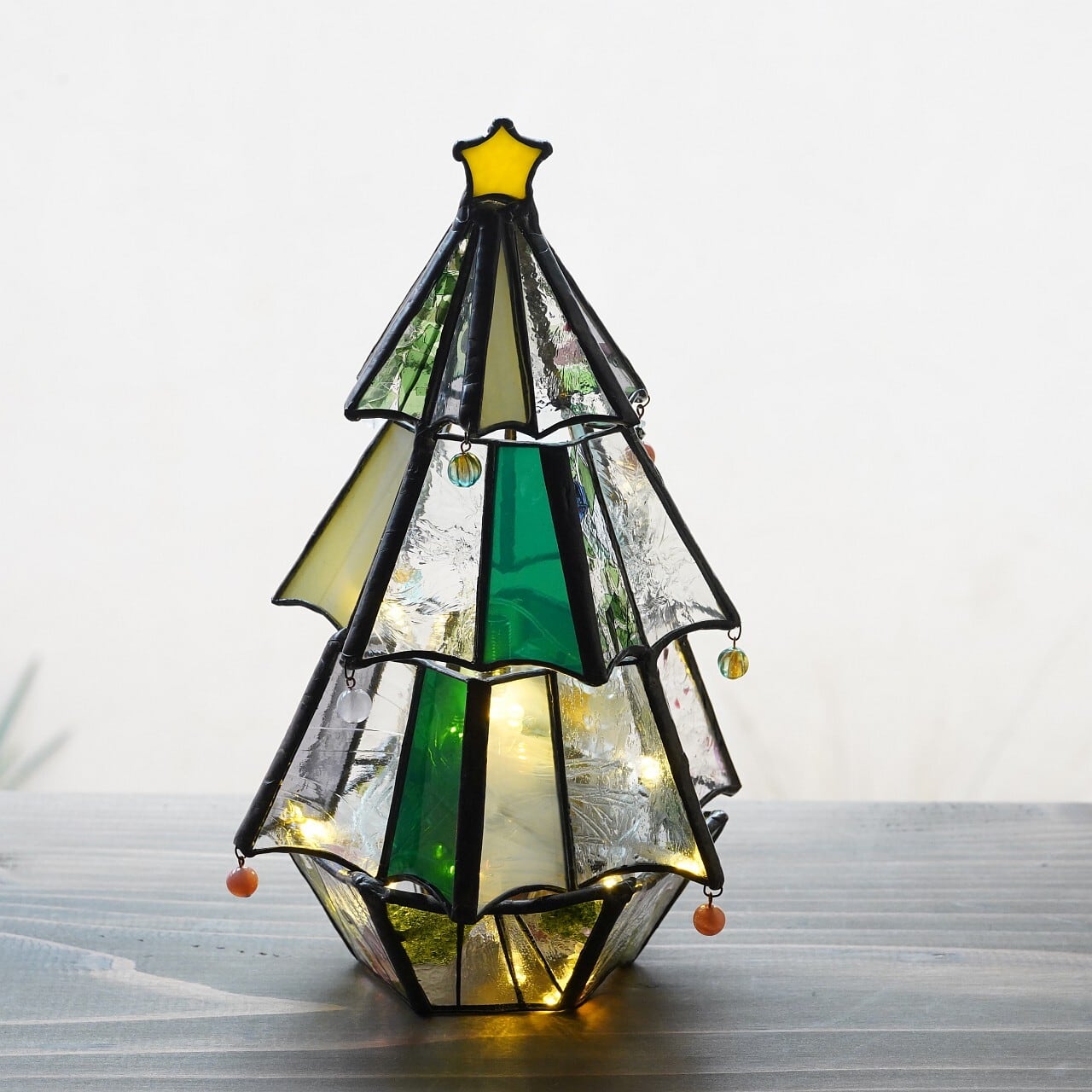 【森中 美佐江】ステンドグラスクリスマスツリー グリーン